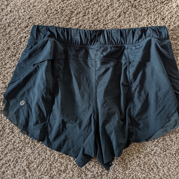 Lululemon Teal Butterfly Short - Picture 2 of 7